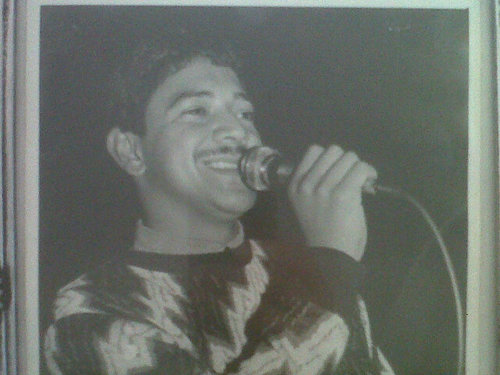 Father of 2 beautiful daughters. Mathematics teacher. Cricket & Rugby enthusiast. Former lead singer of Airborne.