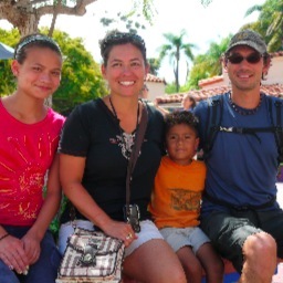 Family travel, living our dream, breaking out of the box!  http://t.co/H473iXVT