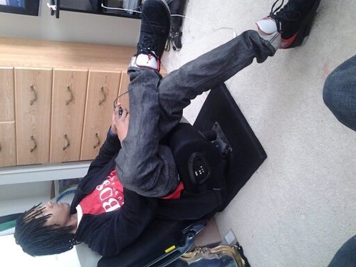 staticray40's profile picture. 