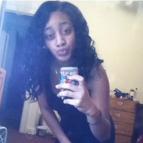 21 yrs old , with a son named JORDAN KHALIL♥ && daughter named ALEAH ZERiNA Zodiac #LIBRA , FOLLOW ME .