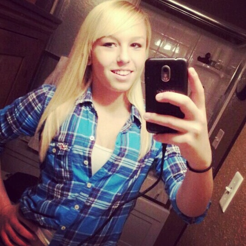 StoufferAslan's profile picture. Family, Friends, & Love 3 Take every moment for what it's worth!! :)