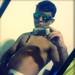 -  Eu nunca terei palavras para descrever o que sinto por vs,tudo se passa e eu nunca preciso lembrar de ti, pois eu nunca parei de pensar em vs! @heeey_manu aq