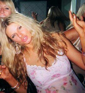 JelfsLizzie's profile picture. I love to Hula hoop, dance, eat good food. Be with friends. Love life, live for the moment, you only live once!!