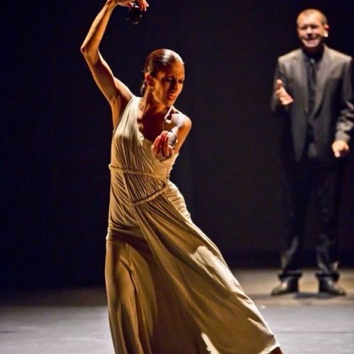 Bailaora y maestra de flamenco.