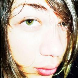 Eu sou loiira eu sou burra.