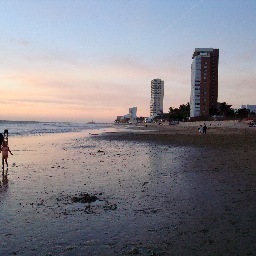 Nacido en Mazatlán, Sinaloa.