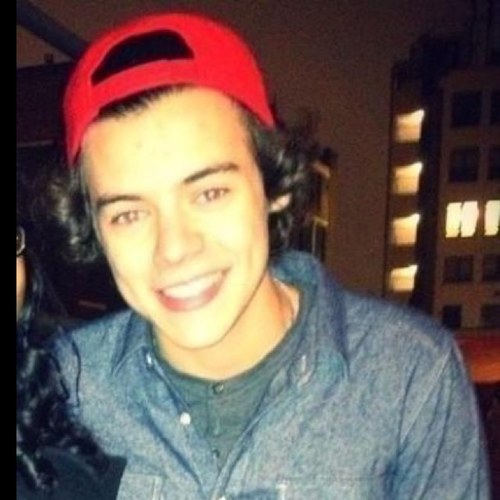 gotta_be_hazza_'s profile picture. she's addicted to the feeling of letting go ❤