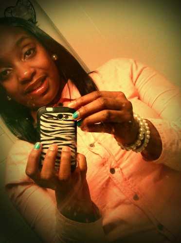 THUGGIN By My Damn SELF; I LOVEEEE Bad BITCHES;) I'm In The Lead So That Mean Yall Mufuckas FOLLOW My LEAD:)) #TeamBISEXUAL,, #TeamGIRLonGIRL