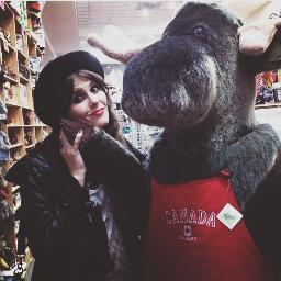 AlyssaNoel333's profile picture. Journalist from the Canadian prairies.