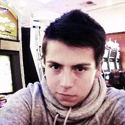 Fan's de AAB SIGUE A: @adrianalonsobar / @nickkoleh