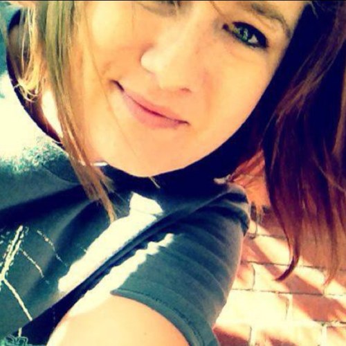 CourtneyBrynn's profile picture. Lover of God, daughter, wife, mother, writer of poetry and blogs