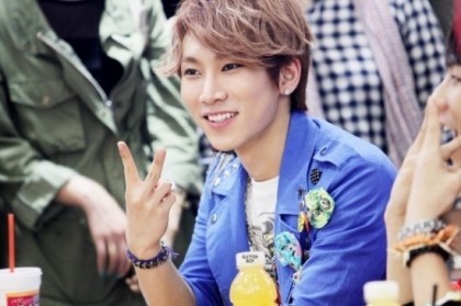 [90.11.22] 큐브엔터 BTOB 서은광bot 입니다 I'm not real eunkwang. Real BtoB account (@OFFICIALBTOB) 서은광 비투비 관련봇만 맞팔해드립니다!^^* Born to Beat! (12.01.01~) 평생양도(12.12.25)
