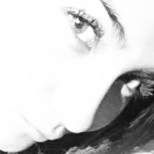 soy una chica chaparrita, bonita, sensible, risueña, aventada tengo el mejor NOVIO del mundo .. que mas puedo pedir :D♥♥(ړײ)▂ ▃ ▄ ▅ ▆