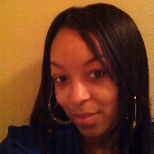 I'm Tashia. Just trying this twitter thing out! Follow me!