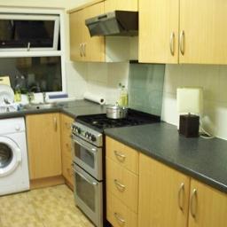 1rowshon's profile picture. 