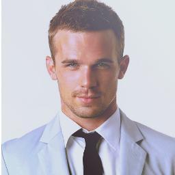 VladVolkov_'s profile picture. My name is Vlad Volkov.  Corruption is the heart of Gotham City and it is my duty to keep it beating. @NatachaPatrenko is my one true love [RP 18+]