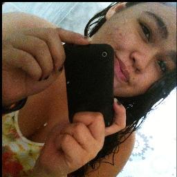 ~ prα voce qe não gostα de mim, trαgo um sorriso sαrcástico, um olhαr sínico e nos lábios α pαlαvrα : FODA-SE! ('yy