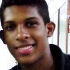 tenho 14
 anos, jogo futebol no time park real de teresina piaui
