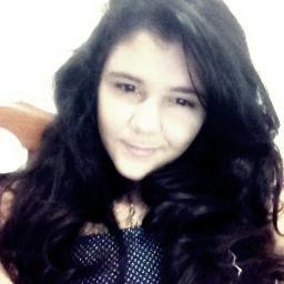 Amo ler e tirar fotos de paisagens, ciumenta,  add o face: http://t.co/0qefqTdb
e sigam e comentem o Blog: http://t.co/fObKh4bw  
=)