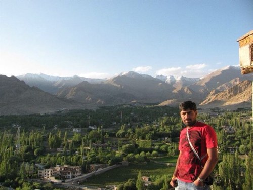 pavanprakash's profile picture.