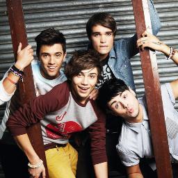 Hi we're 8/8 Jpenguins  We love four adorable boys by the names of Jaymi,Josh,JJ and George . @UnionJworld are our idols,so follow us! #Jcat #JPenguins x