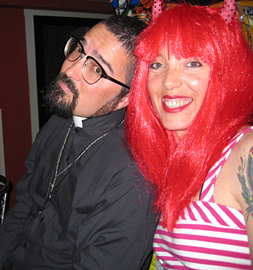 stephmoto's profile picture. Be a good human - kind, compassionate and respectful. 💚 💜 🌈 Let love rule! #loveislove #mybodymychoice