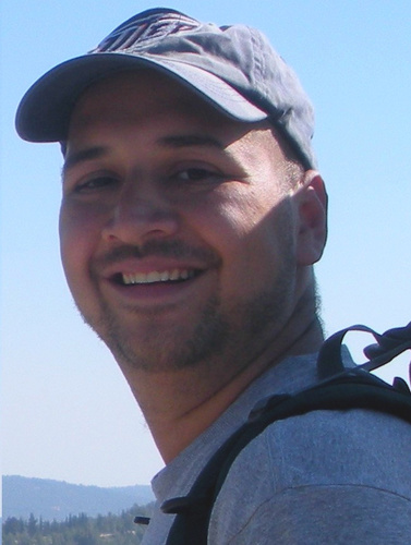 El Paso native, now Israeli tour Guide. Follow as I tweet about Israel's history, current events, and culture. You'll see why I find this country so amazing.