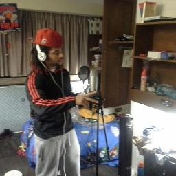 Port/rapper #Swag artist college running back....I get shit done