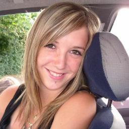 my name is caroline i have 22 years I'll try to introduce you all that is new in the youtube and other things