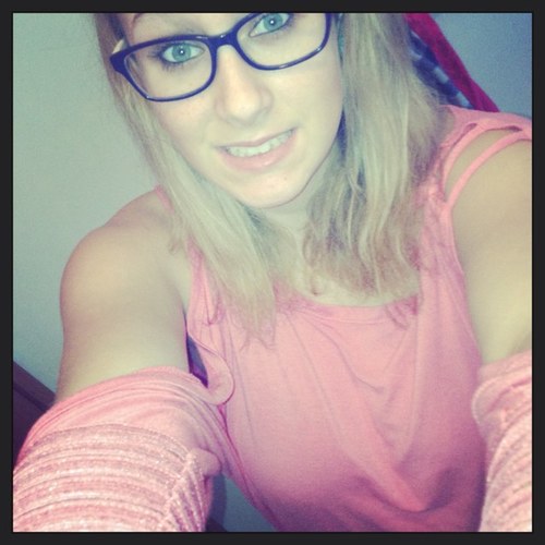 danyelle1425's profile picture. I love sports and im a belieber and ilike one direction and i like in a small town  my qoute is go big or go home never live in fear