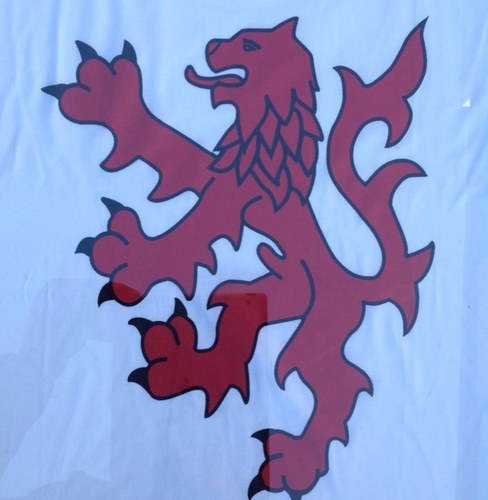 RedLion_Pub's profile picture. 9 Birre alla spina, cocktail classici, sport su maxischermo, carambola e biliardino nel british pub sul porto di Viareggio.