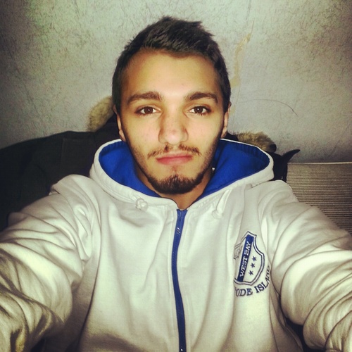 TrophyZ's profile picture. 