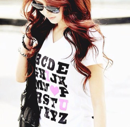 Mooie, swag, herkenbare, cute, love, hate zinnen.. Waarom volg je niet?? contact: ohswekzinnen@hotmail.com