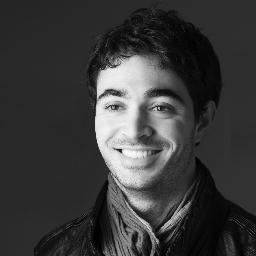 Software architect, geek, technology and aperitif lover, curious. Sometime D&D Druid. PC videogamer.