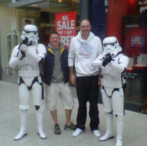 Zzizzou's profile picture. Bigger, Balder, Better!!!!