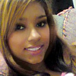 Poucos me conhecem do jeito que realmente sou, porque são poucos os que não me julgaram antes de me conhecer.