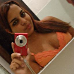 minha nega maai linda do mundo, eu te amo suua idiota, feia, gorda, fedida rsrs'  @licamargo_  //  Foco, Força & Fé ! ;~