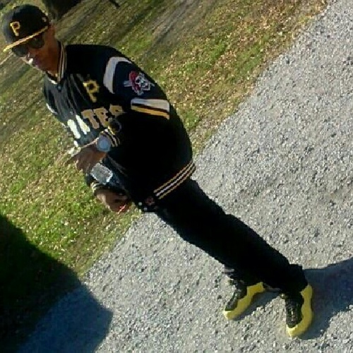 Its to be SOLD, not TOLD!! ... ▏ COWBOYNATION ▏ TEAMHEAT ▏ TEAMLOUD ▏ TEAMSTRAPEDUP ▏ (づ▶﹏◢)づ︻┳デ═一. Instagram-Prophit252