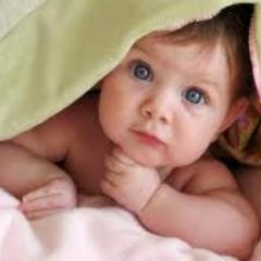 roomareema's profile picture. 