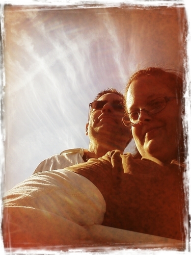 VRockinmom's profile picture. #happilymarried #loveshercat #lovesguitars