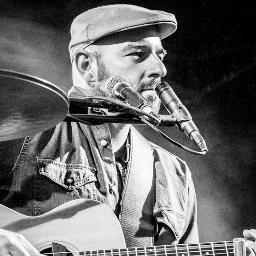 frankiechavez's profile picture. music, surf, cities, ocean