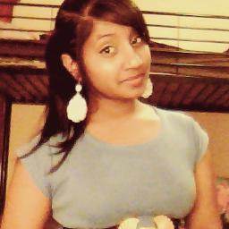 17 ♥ 17/07/1995 ♥  Be yourself; because an original is worth more than a copy. 
Short&Proud. #FamilyFirst #TeamFollowBack   Instagram: perathiibasiiva