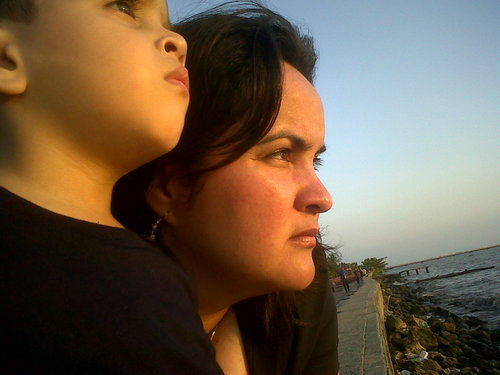 Soy amante de la justicia social y divina, pronto abogado de la república, amo a mi hijo juan andres y mi mayor anhelo ser feliz