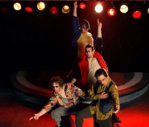 Hey everyone! Im a trencher! I'll follow back Trenchers!