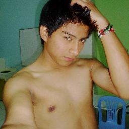 soy una persona sentimental ; agradable ; amigable con las personas que son amigxxx =) 3