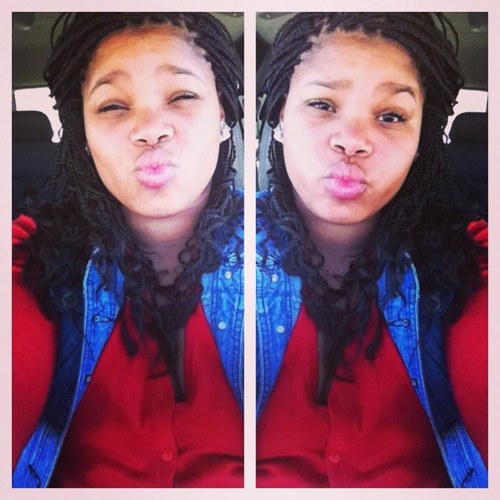 just a young black female trying to be successful... , im a hooper❤,. follow me !