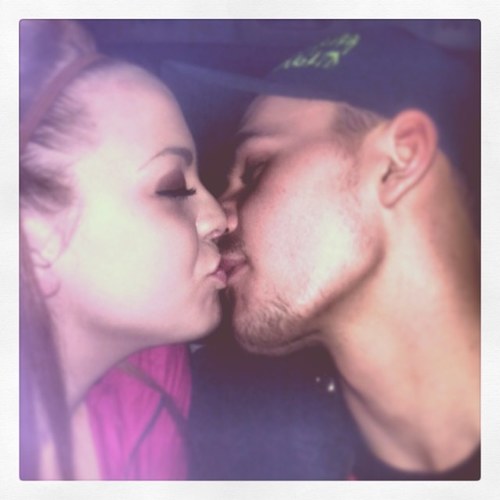 AmandaLRussell6's profile picture. 