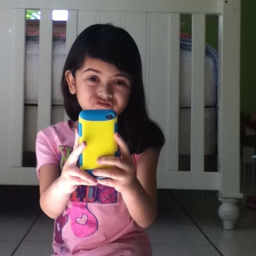 I love my life and make videos i love my famili