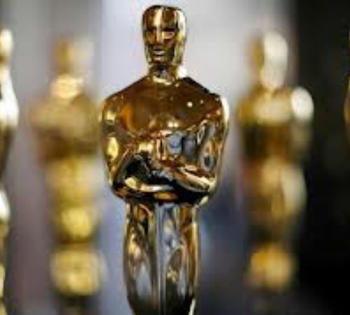 We will take you all the way through the oscars with the spiciest details of the celebreties and nominees!