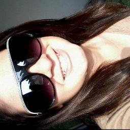 Não cruze os braços diante de uma dificuldade, pois o maior homem do mundo morreu de braços abertos!